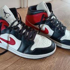 Nike Air Jordan 1