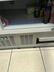 UNIFROST Deli Refrigerator