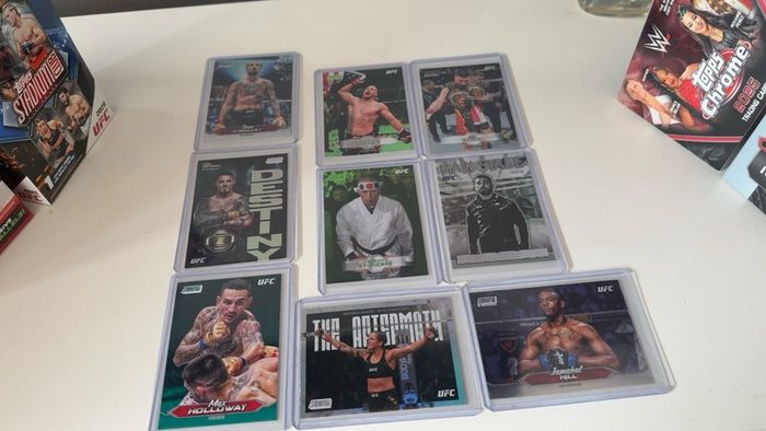 UFC Topps trading cards