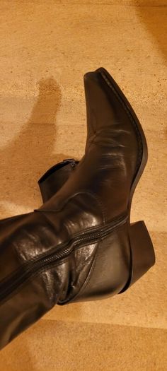 Real leather ladies cowboy boots
