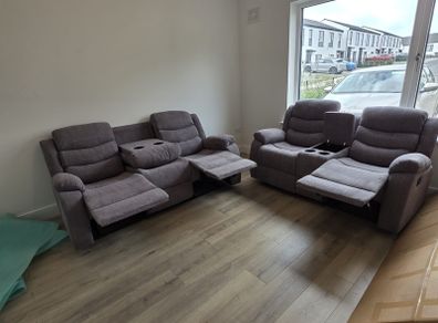 Brand new recliner 3+2 Marino suite