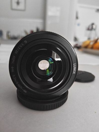 panasonic 20mm f1.7 II