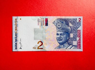 Malaysia  2  Ringgit. 1999 Pick. 40. ( Uncirculated).