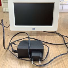 Digital frame