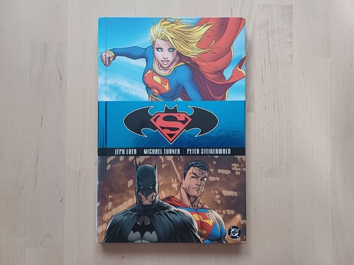 Superman Batman Supergirl DC Comics Hardback Graphic Novel 2005
