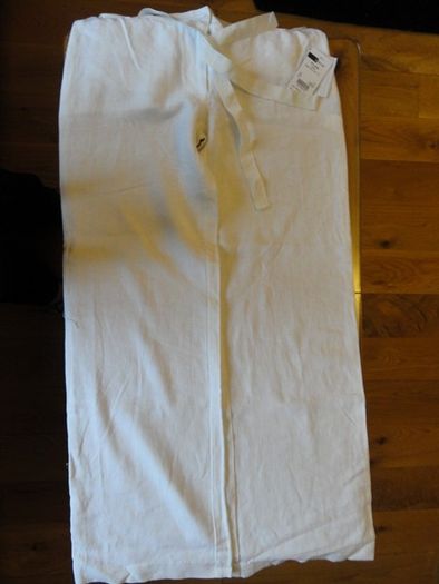 BNWT Size 10 White Linen Trousers