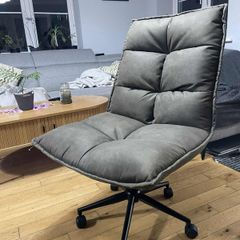 Accent chair