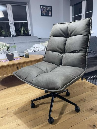 Accent chair