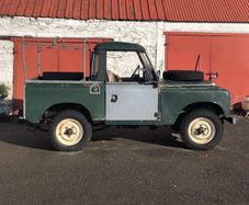 Land Rover Series III