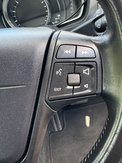 2015 Volvo V40 & 9months WARRANTY & 53k KM