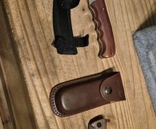 hunting/camping knifes