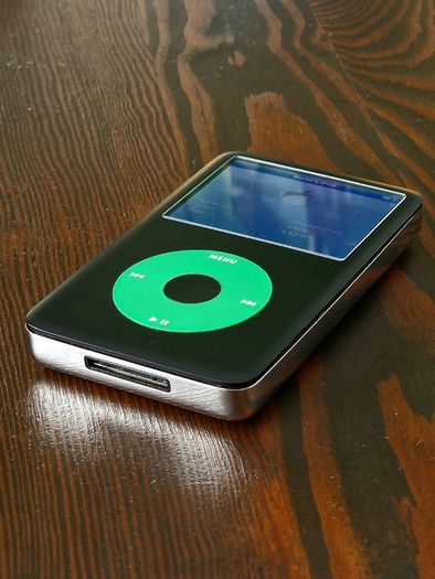 Apple iPod Classic 6th Gen Custom 128GB SD 3000mAh Black Green