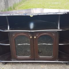 Corner cabinet mahogany with glass doors