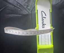 Clarks toddler shoe size gauge