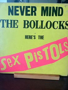 Sex Pistols - Never Mind The Bollocks (SPOTS variant with 7" - Pre Main Run)