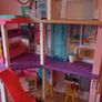 Barbie DreamHouse Dollhouse with 75+ Accessories and Wheelchair Accessible Elevator, 10 Play Areas, 3 Custom Light Settings & Music, GRG93 Image 6