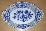 Vintage Original Bohemia Zwiebelmuster Blue Onion pattern perforated basket