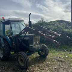 Front Loader Ford 7600