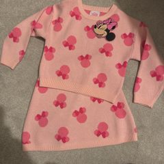 New with tag girl sets - 3-4 years
