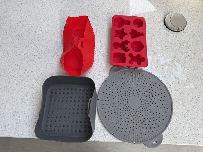 kitchen silicone cooking and baking utensils