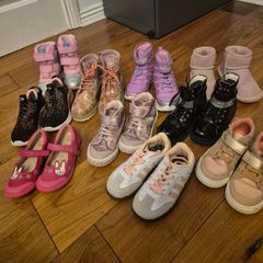 Girls Shoes Bundle size 27-28