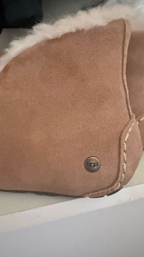 Ugg Slippers Size 3