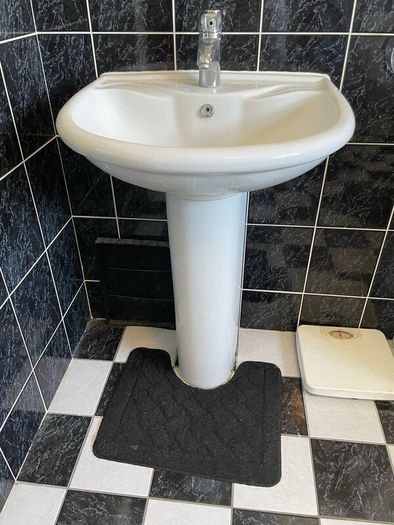 bath basin radiator towel rail