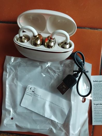 New clipon bluetooth earphones