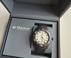 tag heuer aquaracer night diver