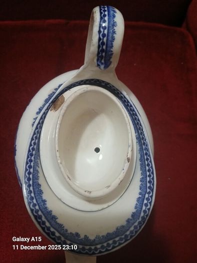Wedgwood Batchelor Blue White Teapot