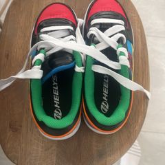 brand new Heeleys