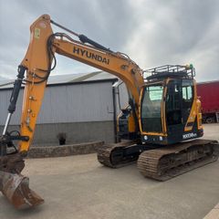 Hyundai HX130 LCR digger