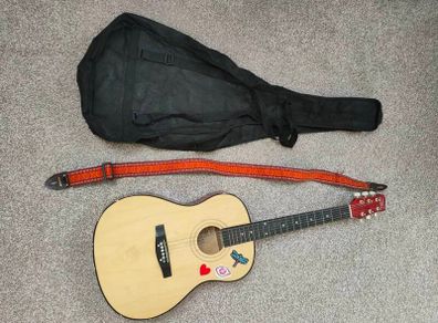 Acoustic Guitar, Strap and Bag