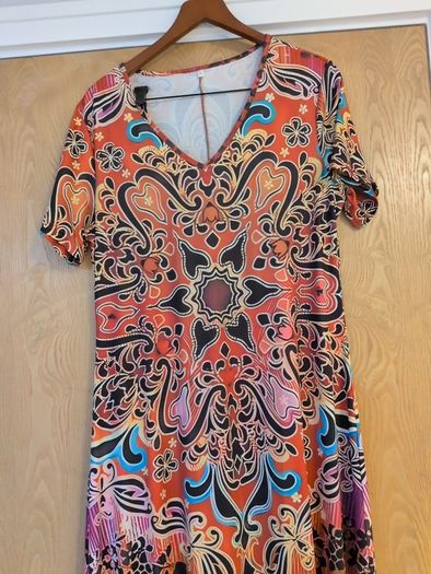 Small Bundle - Dresses X 4 & 1 Skirt.  S.14. 1New.