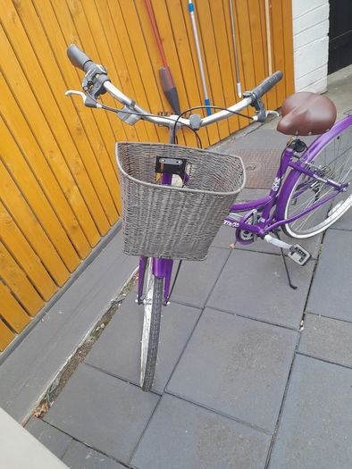 Adult Ladies Bicycle - near new