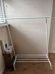 clothes rail