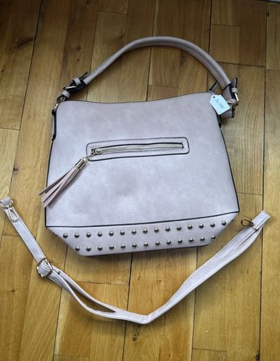 Ladies pink handbag