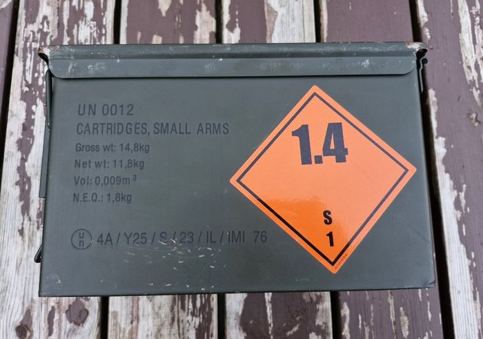 Military Metal Ammo Box / Can (Excellent storage)