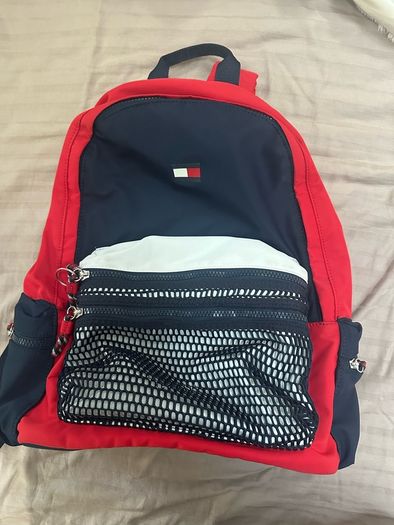 tommy backpack
