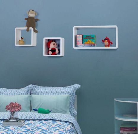 New Set of 3 White Floating Wall Shelves - FREE P&P