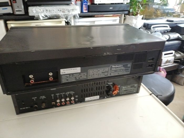 Technics amplifier and cassette player  for repair or parts