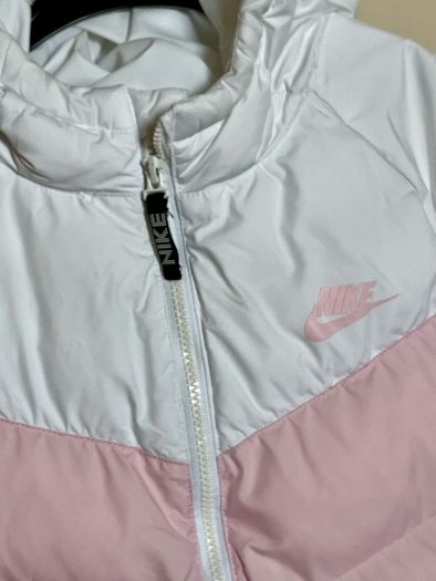 Nike girls puffer jacket XL 158-170cm 13-15yrs