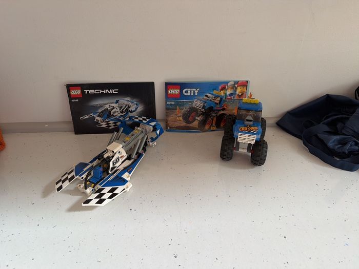 lego 60180 and 42045 with manuals