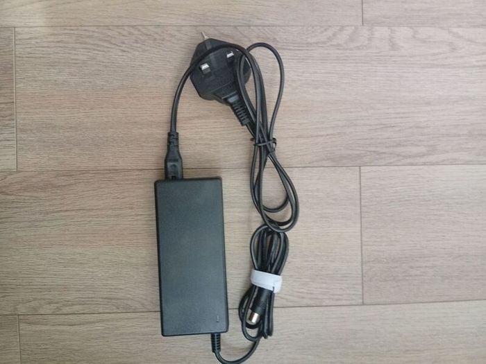New Battery Charger For Different Electric Scooters Aovo/Pro, Xiaomi MI M365/Pro, Segway Ninebot