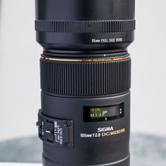 Sigma 105mm lense 1:2.8 DG MACRO HSM.