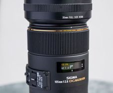Sigma 105mm lense 1:2.8 DG MACRO HSM.