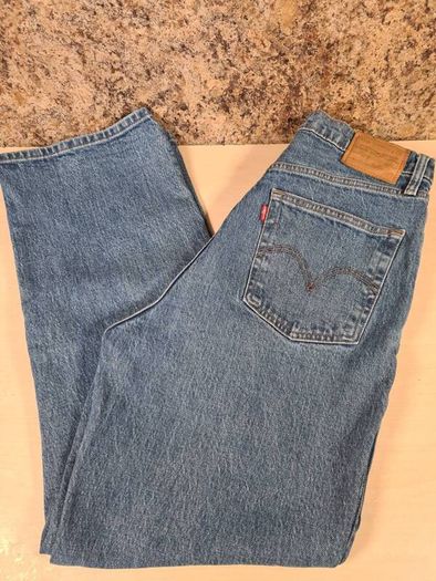 LEVIS RIBCAGE STRAIGHT Blue denim jeans stretchy Size W30 L27  women girls