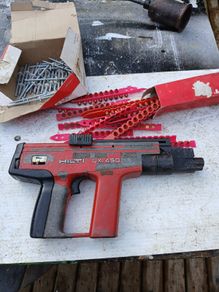 old type hilti gun