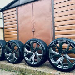 Audi r20 RSQ8 Style alloys 5x112