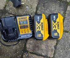 Dewalt charger and batteries